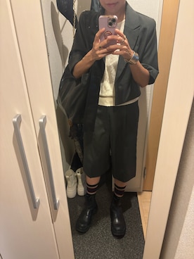 「アイテム（バングル/リストバンド）」を使った、yoyoさん（レディース・161cm）の秋コーディネート