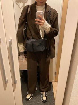 「Three Four Time（ｽﾘｰﾌｫｰﾀｲﾑ）のアイテム（バッグ）」を使った、yoyoさん（レディース・161cm）の秋コーディネート