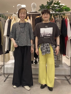 「LEPSIM（レプシィム）の《セルフカット可能》プリーツイージーパンツ　601345（Pants、イエロー系）」を使った、ゆうかさん（レディース・163cm）の春コーディネート