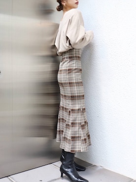 「MURUA（ムルーア）のアイテム（スカート）」を使った、瀬戸 南さん（レディース・173cm）の秋コーディネート