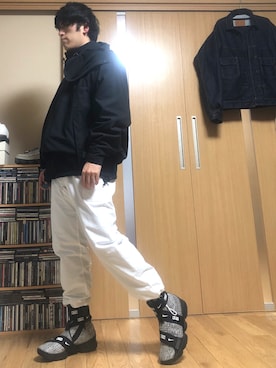 「KITH（キス）のアイテム（スニーカー）」を使った、taka(相互フォロー)さん（メンズ・170cm）の春コーディネート