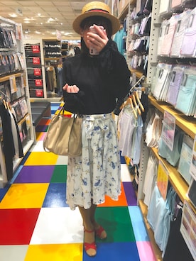 「velikoko ラクチンきれいシューズ（ヴェリココ）のアイテム」を使った、エリさん（レディース・178cm）の春コーディネート