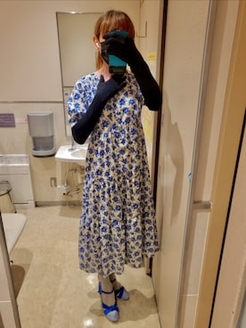 「アイテム（シャツワンピース）」を使った、エリさん（レディース・178cm）の夏コーディネート