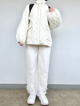 「ワントーンスタイル」｜ｎｎａさん（レディース・162cm）の冬コーディネート