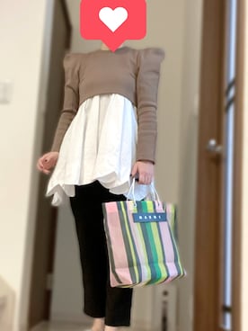 「スカラップ」｜「アイテム（スラックス）」を使った、flourish310 まさぴよ♡相互さん（レディース・164cm）の秋コーディネート
