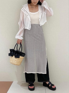 「OLIVE des OLIVE（オリーブデオリーブ）のアイテム（マウンテンパーカー）」を使った、サ ヨ コさん（レディース・167cm）の春コーディネート