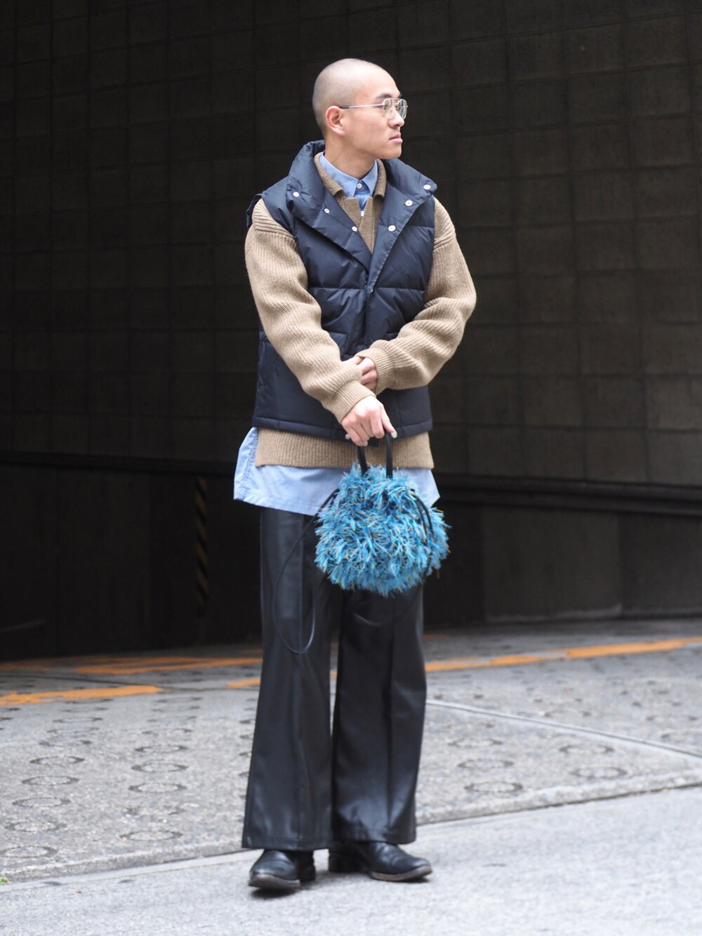 「TOIRONIER、モード」｜「CLAMPのCLAMP/クランプ/Down vest（tight fit)（ベスト、ブラック系）」を使った、JION SUDO(GARDEN名古屋)さん（メンズ・175cm）の冬コーディネートの1枚目の写真