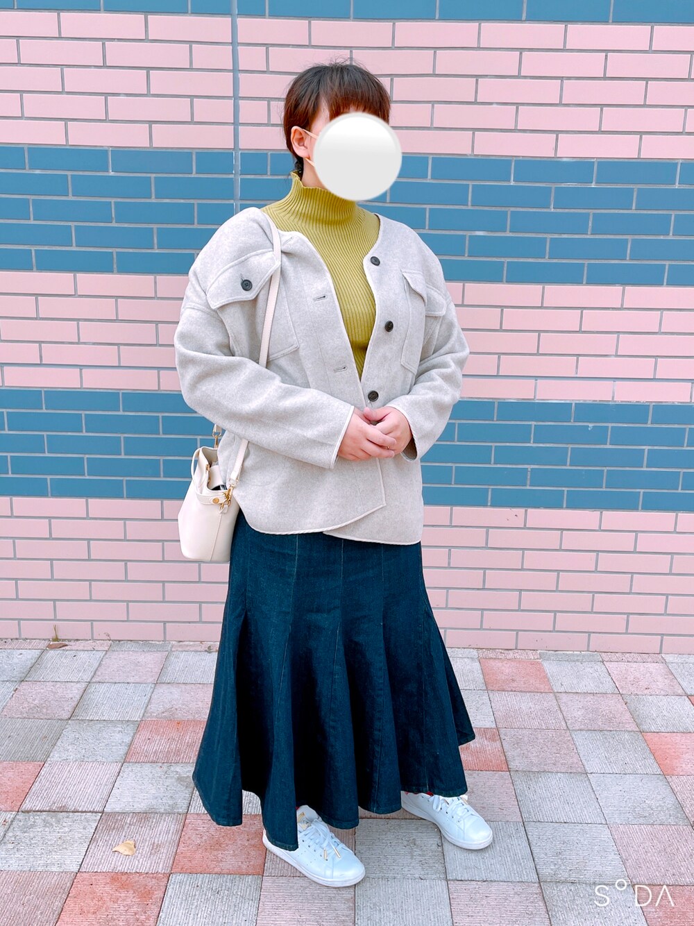 「秋のコーデ、秋コーデ、ゆるコーデ、休日スタイル、シンプル、シンプルコーデ、オトナ女子、大人コーデ、大人カジュアル、着回しコーデ、カジュアルコーデ、ママコーデ」｜「coenの【WEB限定】柔らかフェルト生地。ノーカラーCPOジャケット（ノーカラージャケット、ベージュ系）」を使った、mahalo  さん（レディース・164cm）の秋コーディネートの1枚目の写真