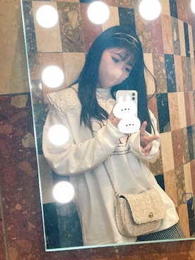 「アイテム（カチューシャ、ゴールド系）」を使った、erinaさん（レディース・148cm）の冬コーディネート