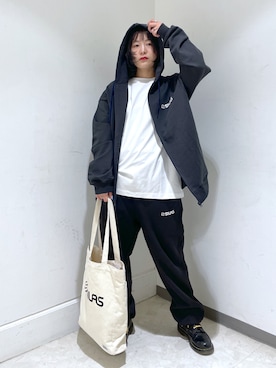 ジップアップパーカー のレディース人気ファッションコーディネート Wear