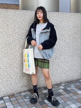 「マイベストコーデ2023」｜「アイテム（マウンテンパーカー）」を使った、林 萌花さん（レディース・159cm）の冬コーディネート