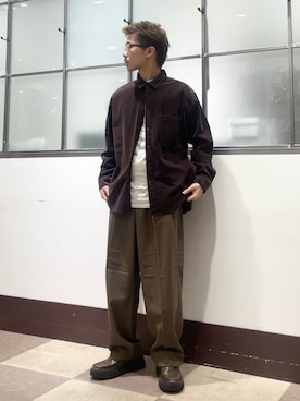 「ITEMS URBANRESEARCH（アイテムズ アーバンリサーチ）のアイテム（シャツ/ブラウス）」を使った、翼さん（メンズ・168cm）の秋コーディネート