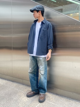 「ITEMS URBANRESEARCH（アイテムズ アーバンリサーチ）のヨウリュウレギュラーカラー長袖シャツ（シャツ/ブラウス、ブルー系）」を使った、翼さん（メンズ・168cm）の春コーディネート