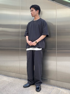 「ITEMS URBANRESEARCH（アイテムズ アーバンリサーチ）の『接触冷感/速乾/イージーケア』WINDY MESH ジップポケットTシャツ（Tシャツ/カットソー、ブラック系）」を使った、翼さん（メンズ・168cm）の夏コーディネート
