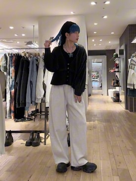 「アイテム（ヘアゴム）」を使った、あゆねさん（レディース・164cm）の秋コーディネート