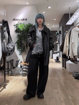 「JEANASIS（ジーナシス）のソフトラメリブUネックLS TEE/240318（Tシャツ/カットソー）」を使った、あゆねさん（レディース・164cm）の秋コーディネート