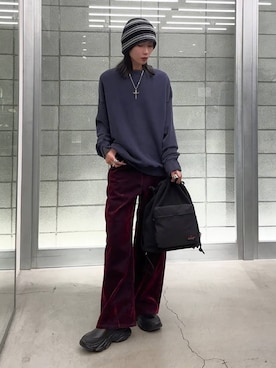 「アイテム（デニムパンツ、レッド系）」を使った、あゆねさん（レディース・164cm）の秋コーディネート