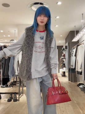 「JEANASIS（ジーナシス）のアイテム（ボストンバッグ）」を使った、あゆねさん（レディース・164cm）の秋コーディネート