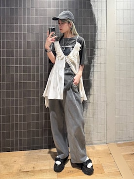 「JEANASIS（ジーナシス）のアイテム（キャップ）」を使った、あゆねさん（レディース・164cm）の春コーディネート