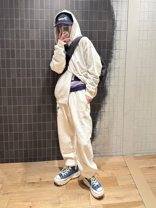 JEANASISのトップスを使ったコーディネート(ZOZOTOWN Yahoo!店