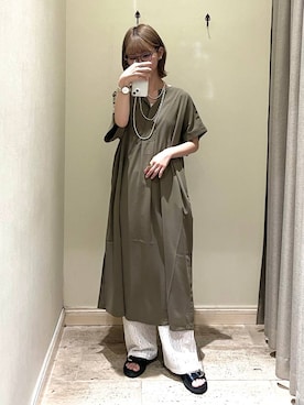 「20代_LEPSIM」｜「アイテム（ワンピース/ドレス）」を使った、ミヨちゃんさん（レディース・166cm）の春コーディネート