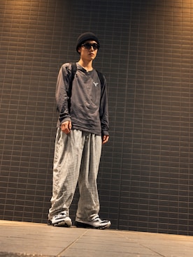 「Design Tshirts Store graniph（デザイン　ティーシャツ　ストア　グラニフ）のアイテム」を使った、青の正解さん（メンズ・162cm）の秋コーディネート