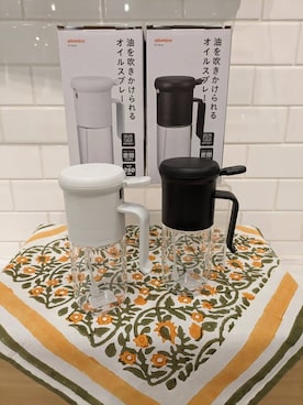 「212 KITCHEN STORE（トゥワントゥキッチンストア）の耐熱ガラスオイルスプレー BK ＜atomico  アトミコ＞（キッチンツール、その他）」を使った、タエさん（レディース）の秋コーディネート