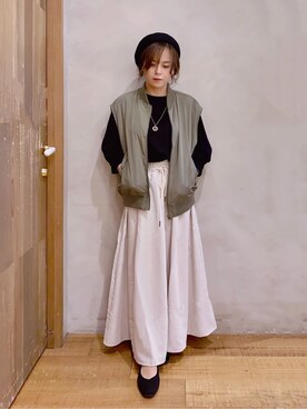 「SHOO・LA・RUE（シューラルー）の◆【高レビュー】洗えてサラサラ スクエアニットパンプス（パンプス、ブラック系）」を使った、まるぷ–さんの秋コーディネート