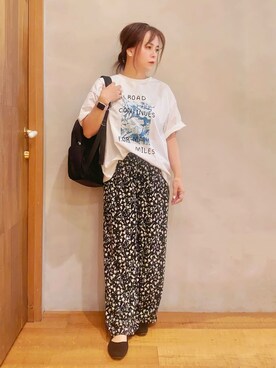 「SHOO・LA・RUE（シューラルー）の◆【高レビュー】洗えてサラサラ スクエアニットパンプス（パンプス、ブラック系）」を使った、まるぷ–さんの春コーディネート