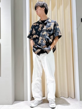 「Dessin（デッサン）の【ユニセックス】ワイドデニム（その他パンツ、ホワイト系）」を使った、ryogo520さん（メンズ・177cm）の夏コーディネート