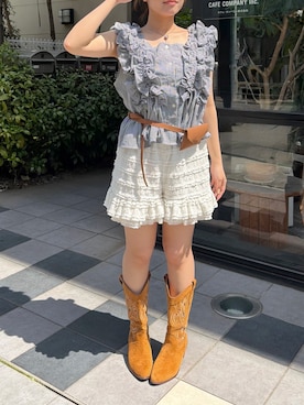 「w closet（ダブルクローゼット）のフリフリノースリブラウス（シャツ/ブラウス、ブラック系）」を使った、nanakaさん（レディース・152cm）の春コーディネート