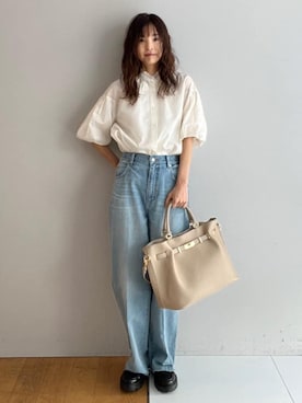 「MILOS（ミロス）のアイテム」を使った、本村　実沙子さん（レディース・166cm）の冬コーディネート