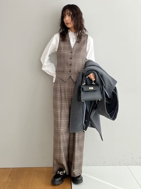 「アイテム（ダッフルコート）」を使った、本村　実沙子さん（レディース・166cm）の秋コーディネート