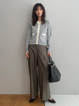 「MILOS（ミロス）のアイテム」を使った、本村　実沙子さん（レディース・166cm）の冬コーディネート