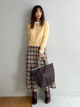 「NOMADIS（ノマディス）のアイテム」を使った、本村　実沙子さん（レディース・166cm）の冬コーディネート