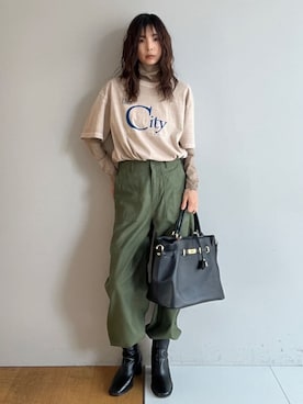 「MILOS（ミロス）のアイテム」を使った、本村　実沙子さん（レディース・166cm）の冬コーディネート