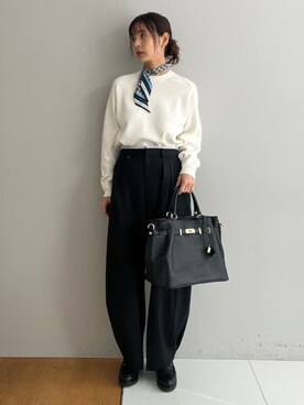 「MILOS（ミロス）のアイテム」を使った、本村　実沙子さん（レディース・166cm）の冬コーディネート