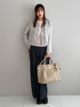 「MILOS（ミロス）のアイテム」を使った、本村　実沙子さん（レディース・166cm）の冬コーディネート