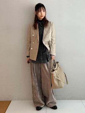 「MILOS（ミロス）のアイテム」を使った、本村　実沙子さん（レディース・166cm）の冬コーディネート