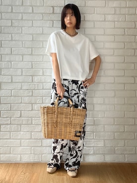本村　実沙子さん（レディース・166cm）の春コーディネート