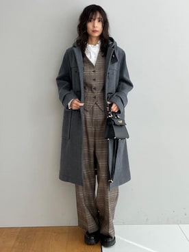 「アイテム（ダッフルコート）」を使った、本村　実沙子さん（レディース・166cm）の秋コーディネート