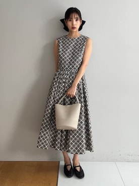 「DRESSTERIOR（ドレステリア）のアイテム」を使った、本村　実沙子さん（レディース・166cm）の冬コーディネート