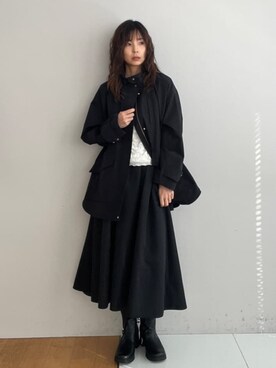 「MILOS（ミロス）のアイテム」を使った、本村　実沙子さん（レディース・166cm）の冬コーディネート
