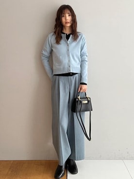 「AULENTTI（オウレンティ）のアイテム」を使った、本村　実沙子さん（レディース・166cm）の冬コーディネート