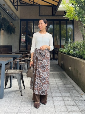 「Jena espace merveilleux（ジェナ　エスパスメルヴェイユ）のアイテム（Tシャツ/カットソー）」を使った、ゆきさん（レディース・156cm）の秋コーディネート