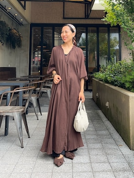 「Jena espace merveilleux(ジェナ エスパスメルヴェイユ)の〈8/15インスタライブご紹介アイテム〉ネックリボンワンピース(ワンピース、ブラウン系)」を使った、ゆきさん(レディース・156cm)の秋コーディネート