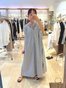 「Jena espace merveilleux(ジェナ エスパスメルヴェイユ)のプチボタンフレンチOP(ワンピース、ブルー系)」を使った、ゆきさん(レディース・156cm)の夏コーディネート