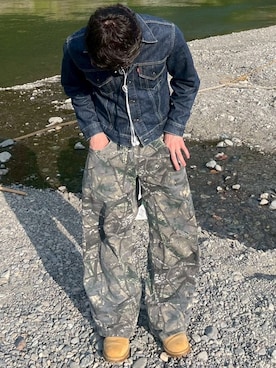 「アイテム（シューズ、イエロー系）」を使った、ぽんたけさん（メンズ・173cm）の秋コーディネート