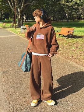 「アイテム（ヘッドフォン/イヤホン）」を使った、りゅうせいさん（メンズ・163cm）の秋コーディネート