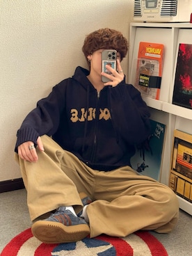 「Zooodle（ズードル）のrogo knit hoodie - ロゴニットフーディー -（パーカー、ベージュ系）」を使った、りゅうせいさん（メンズ・163cm）の春コーディネート